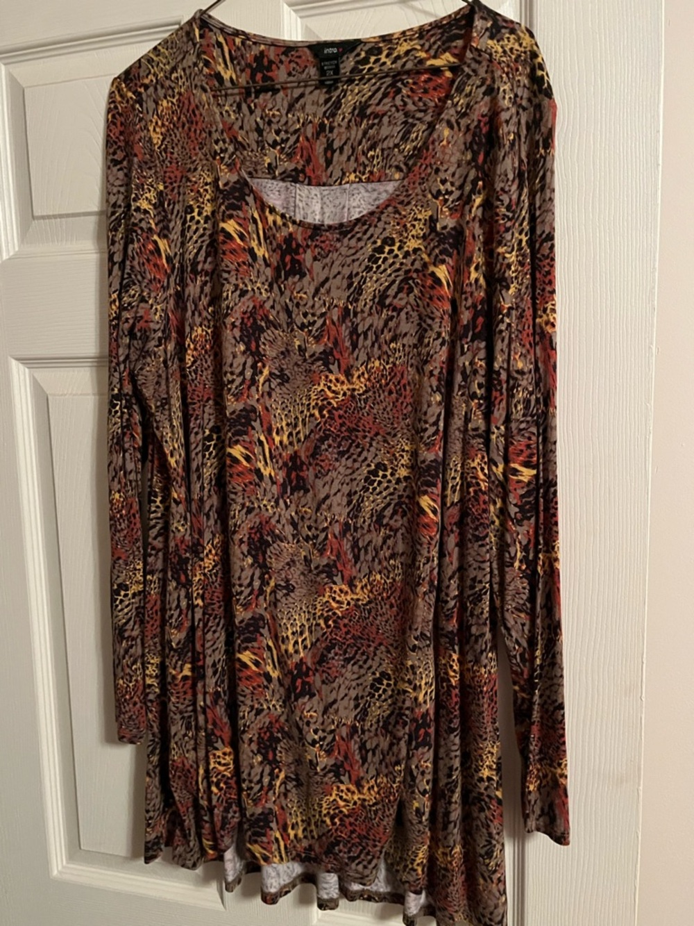intro. Animal-Print Tunic in Brown, Yellow & Burgundy